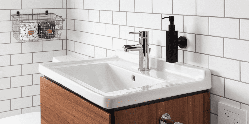 Commercial Tiling Washroom